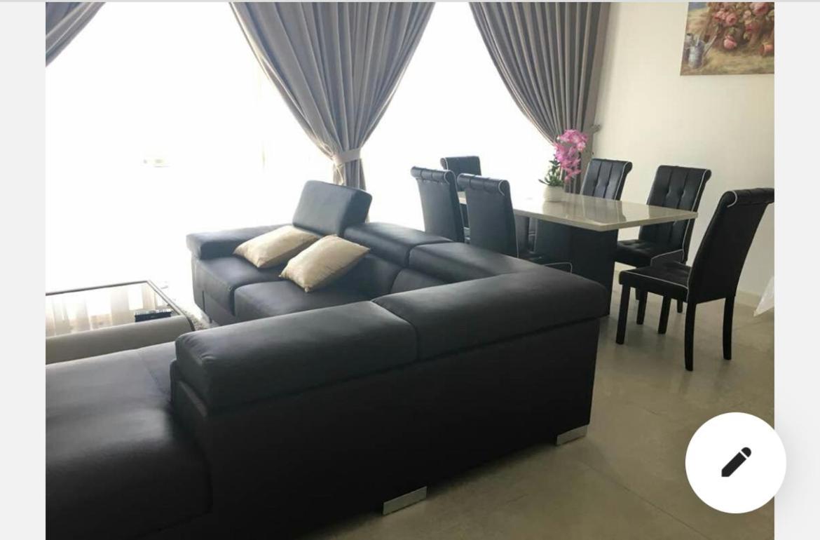 Afiniti Residence At Legoland Medini Nusajaya  Exterior photo