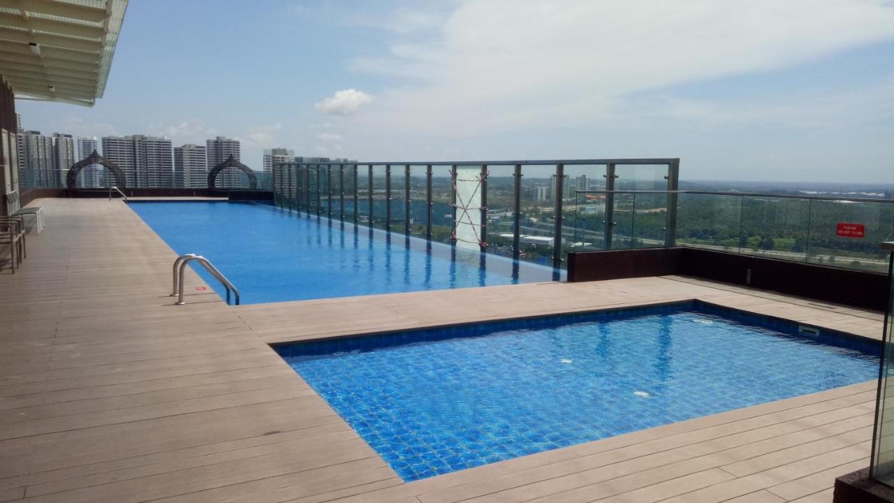Afiniti Residence At Legoland Medini Nusajaya  Exterior photo